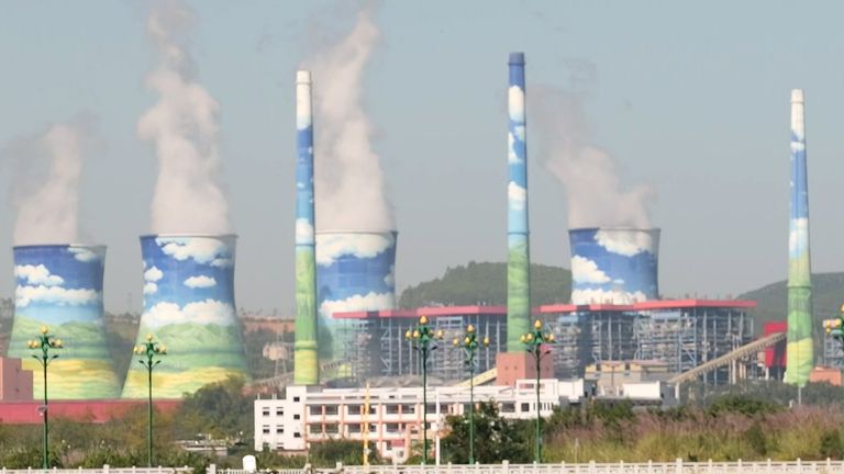 China backs coal plants despite carbon neutral promises