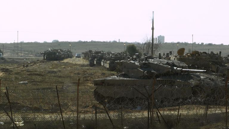 TANKS IN SOUTHERN ISRAEL. Pic from Stuart Ramsay report 03/12/2023