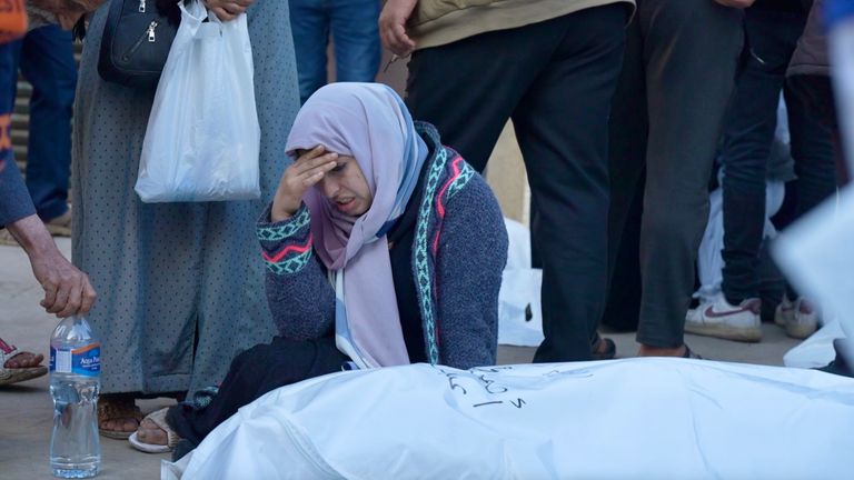 A woman mourning in Gaza. Pic provided by Stuart Ramsay.
