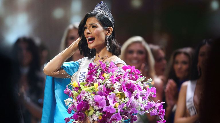 Miss Nicaragua Sheynnis Palacios reacts after being crowned Miss Universe during the 72nd Miss Universe pageant in San Salvador, El Salvador November 18, 2023. REUTERS/Jose Cabezas