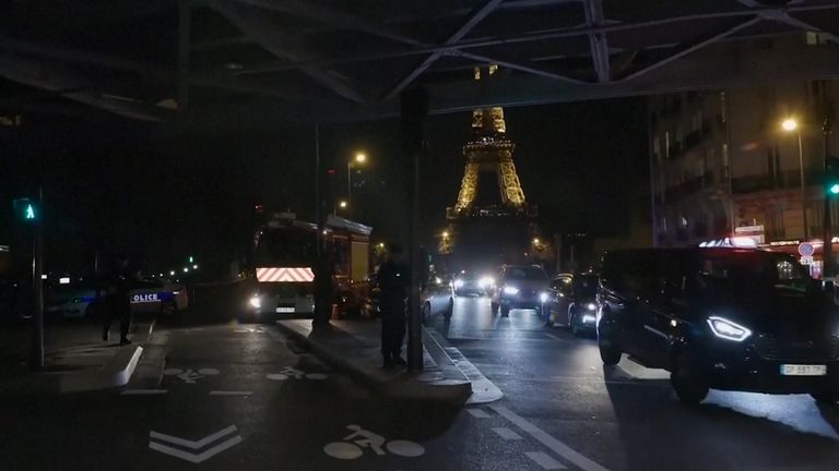 A man attacked tourists with a knife and a hammer around the Quai de Grenelle, near the Eiffel Tower