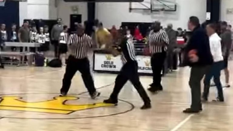 Referee fistfight ends elementary basketball game