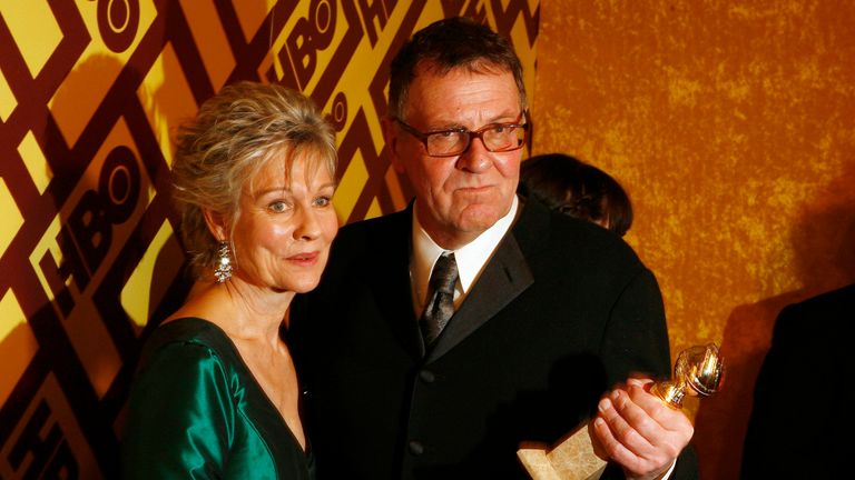 Actor Tom Wilkinson and Diana Hardcastle arrive at a Golden Globe party sponsored by the HBO network in Beverly Hills, California January 12, 2009. REUTERS/Lucas Jackson (UNITED STATES)