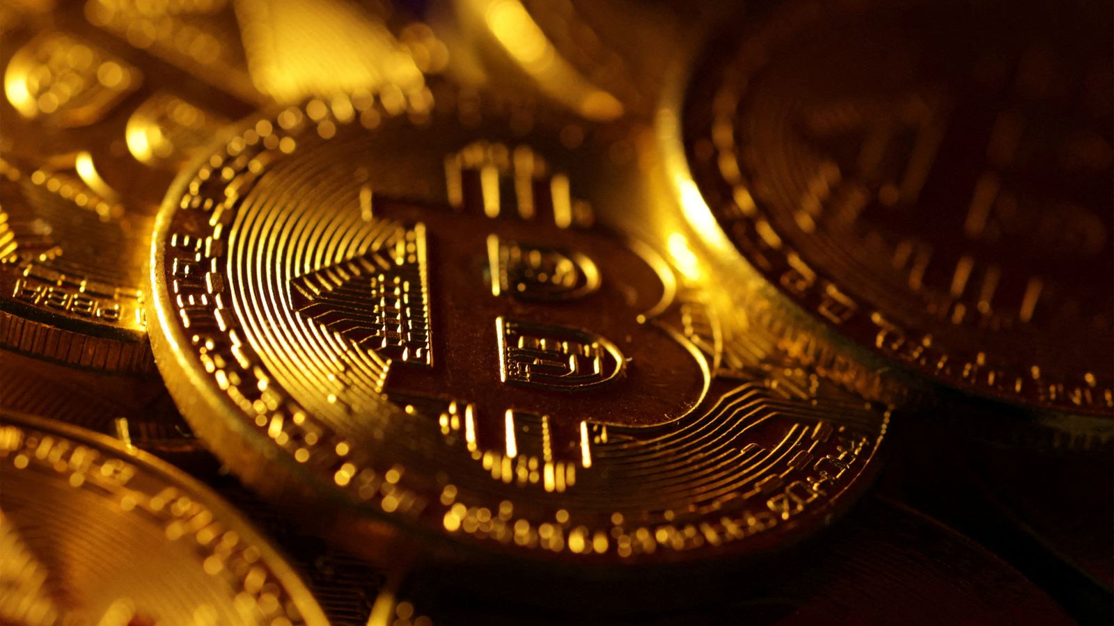 Bitcoin hits ,000 level for first time since 2021 