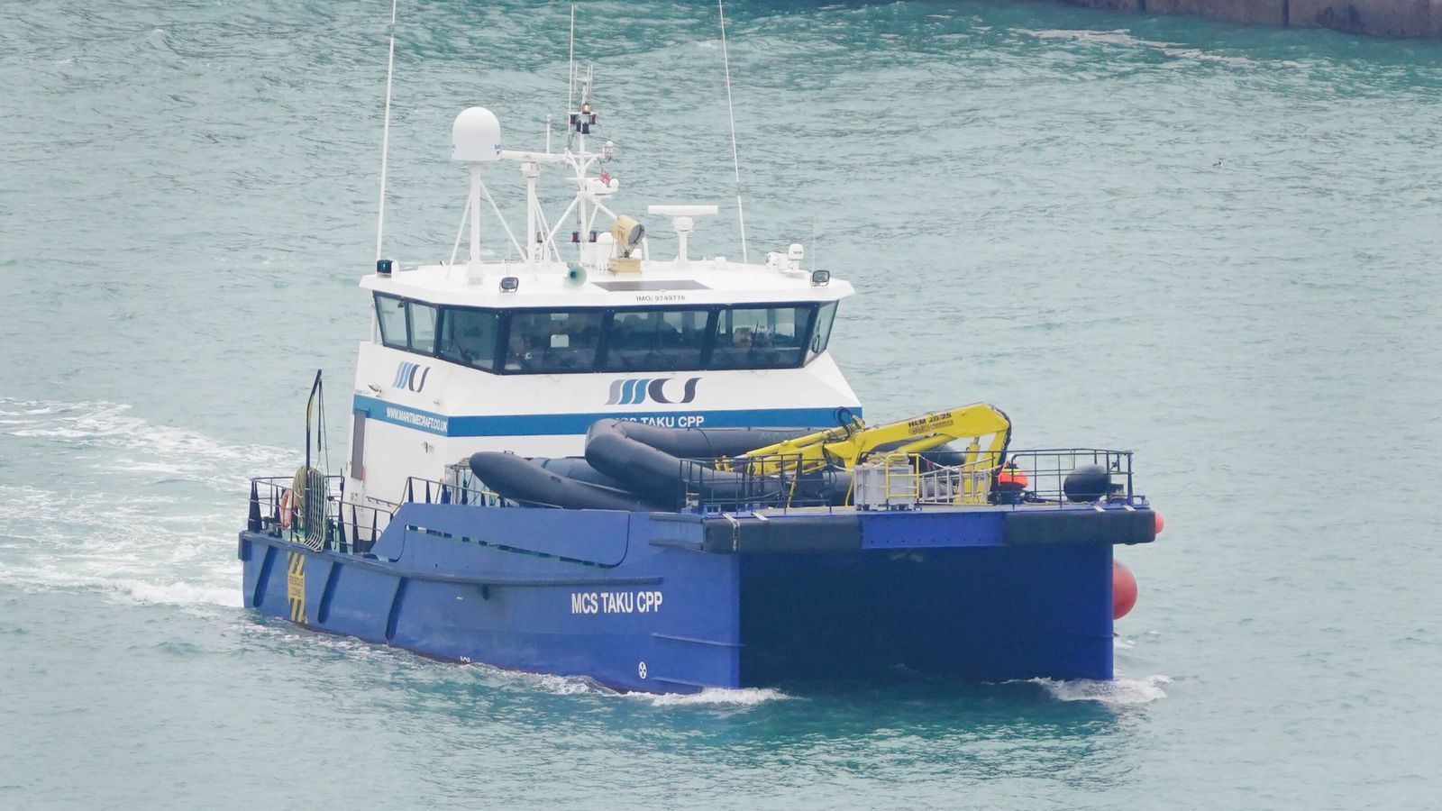 „Инцидент“ с малка лодка в Канал, докато френските власти разследват