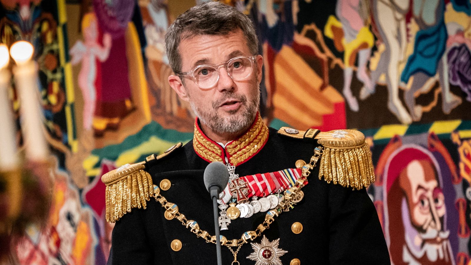 Престолонаследникът Фредерик: Кой е бившият „партиен принц“, който ще стане новият крал на Дания?