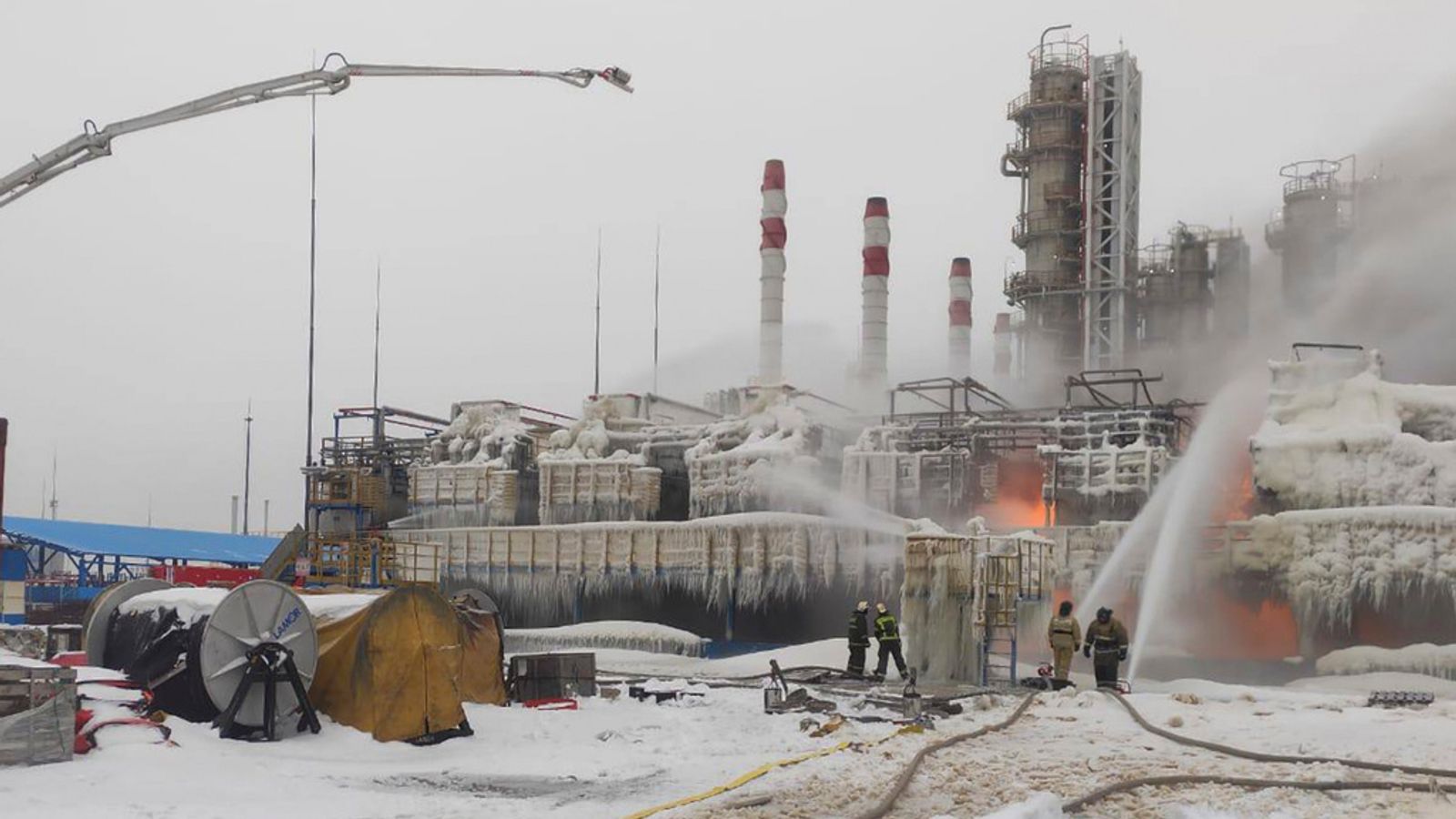 Експлозии в съоръжение за съхранение на химикали в Русия