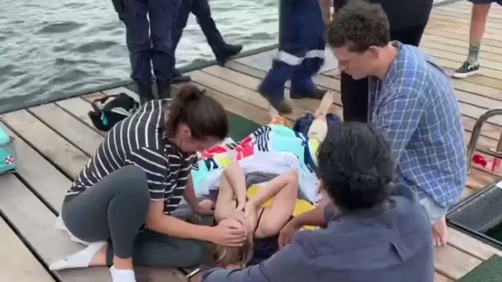 Sydney Harbour shark attack victim Lauren O'Neill praises 'heroic neighbours' who saved her