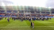 Reading fans want Dai Yongge to sell the club