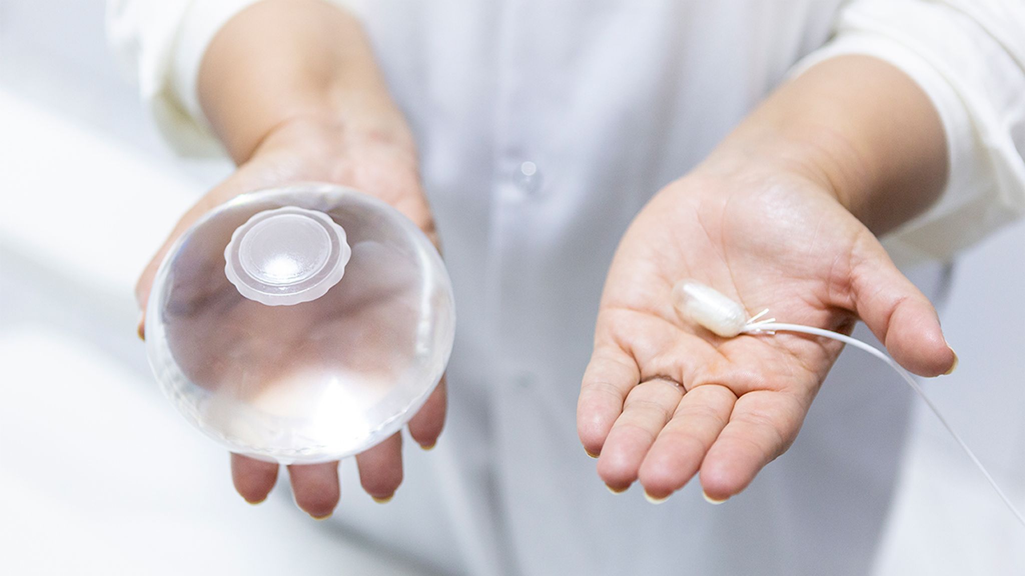 Weight loss pill with gastric balloon inside being used by NHS for