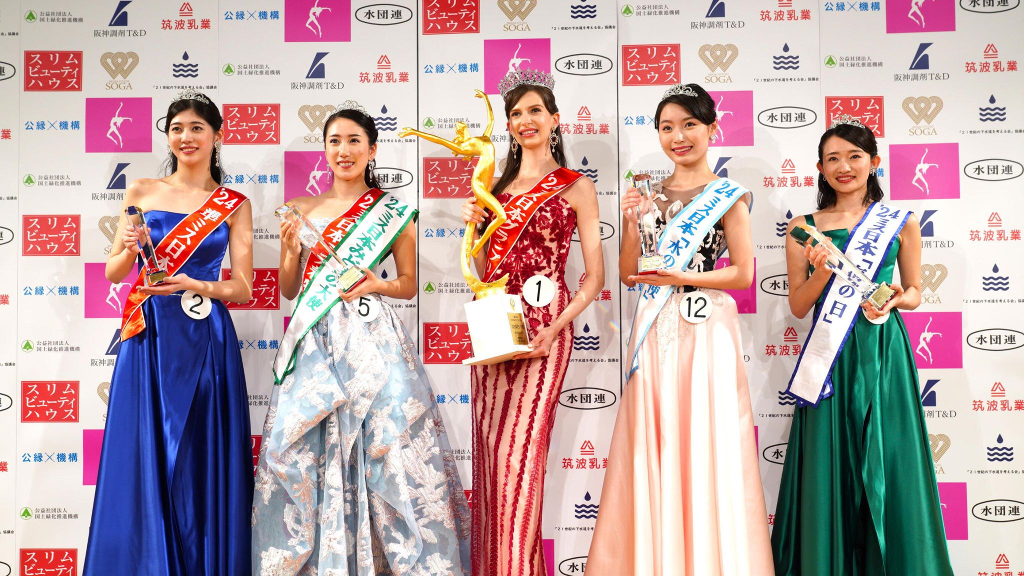 skynews-miss-japan-carolina-shiino_64324