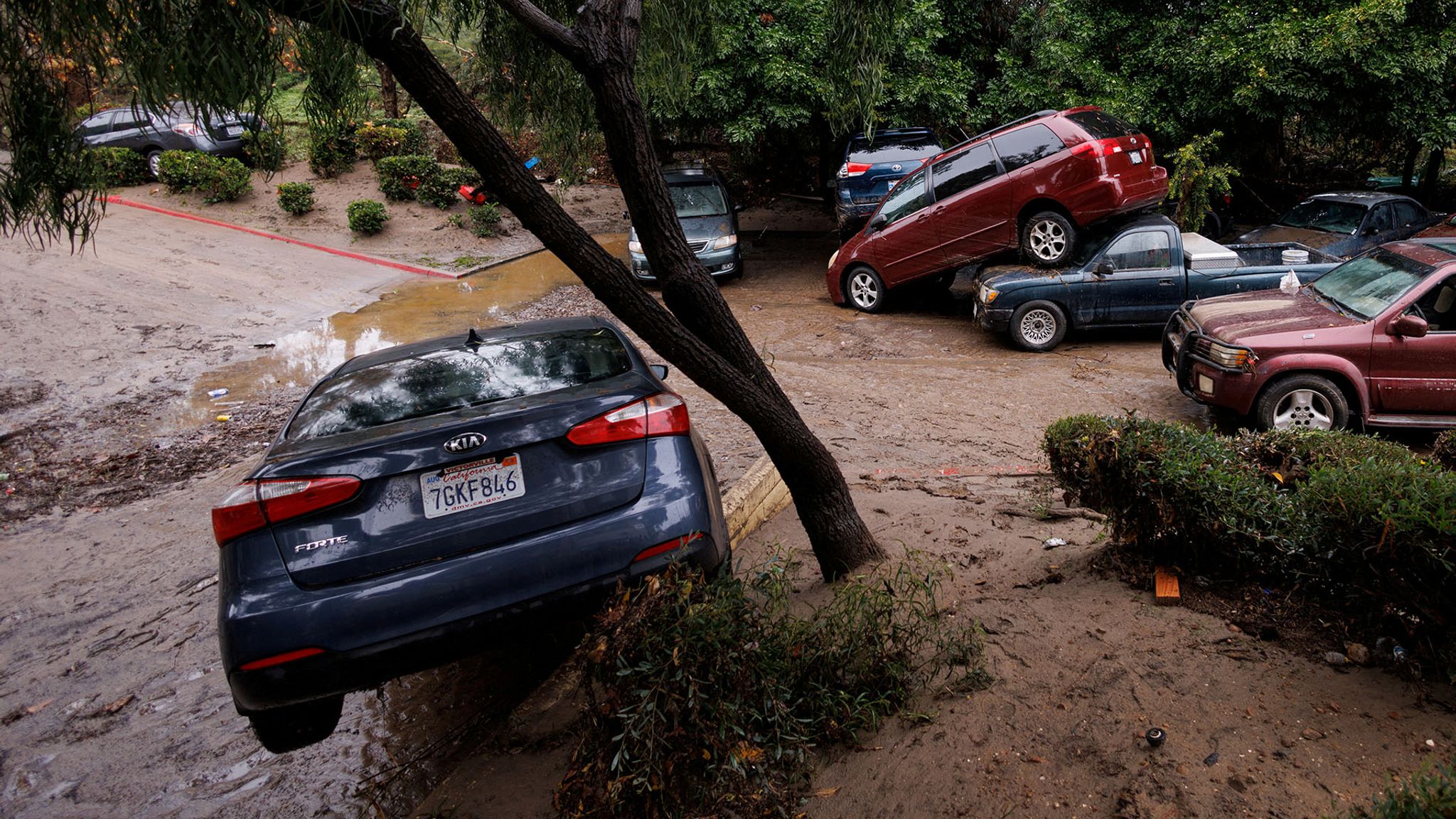 Wettest January Day On Record In San Diego Brings Widespread Flooding Us News Sky News 8942