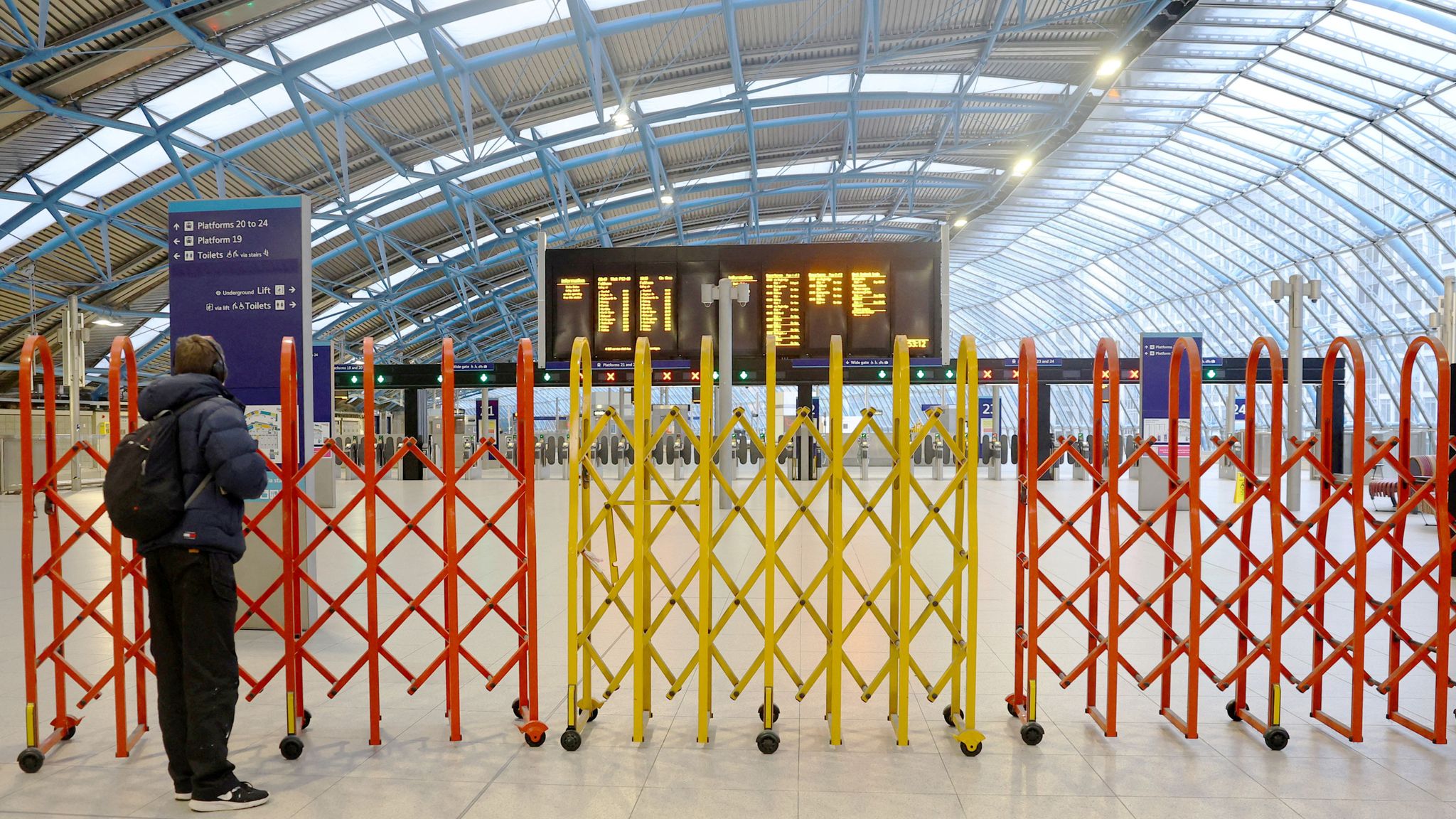 Train strikes in May 2024: Full list of dates and lines affected this week  | UK News | Sky News