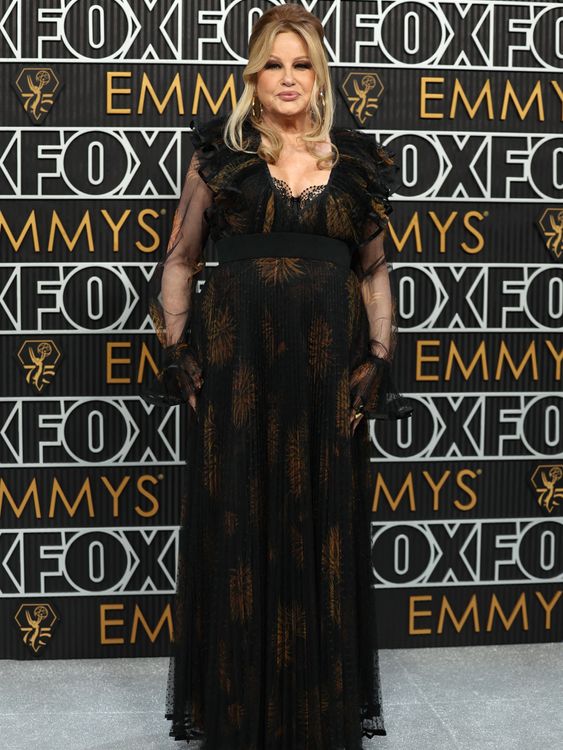 Jennifer Coolidge attends the 75th Primetime Emmy Awards in Los Angeles, California, U.S. January 15, 2024. REUTERS/Mike Blake
