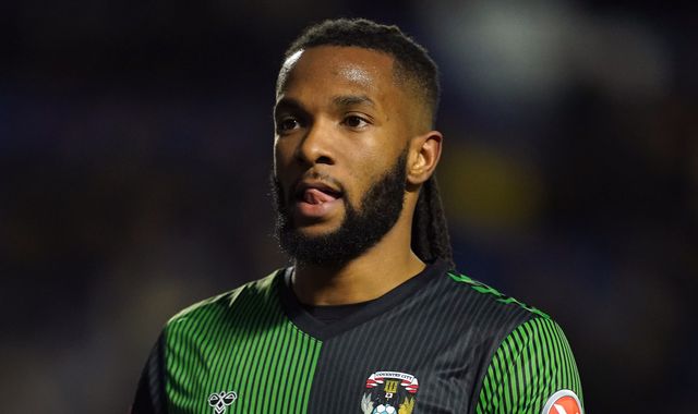 Kasey Palmer: Fans booing racially abused player are 'idiots' and 'absolute clowns',... - Vimarsana News