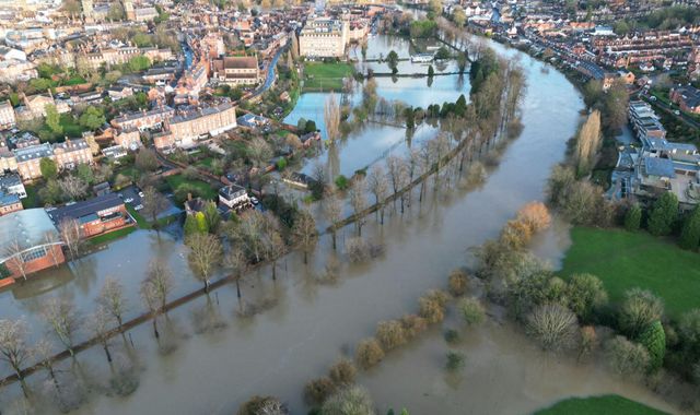 UK weather: Hundreds of flood warnings in place as Met Office issues ...