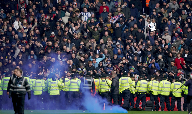 West Brom v Wolves: Officers injured and arrests made after 'completely unacceptable'... - Vimarsana News