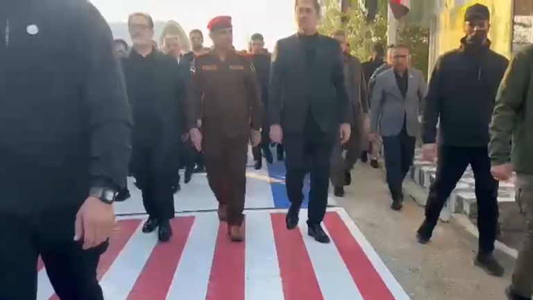 Iraq officials flags