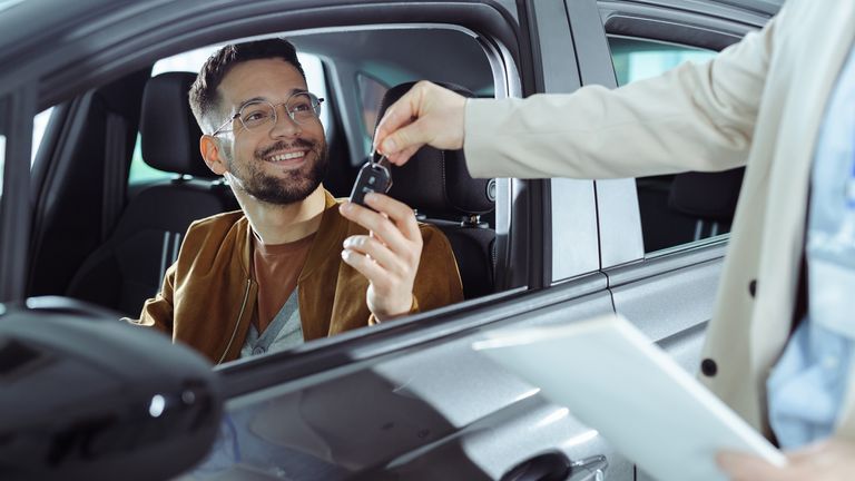 Money latest: 'Huge announcement' on car finance could see millions get pay-out, says Martin Lewis - Vimarsana News