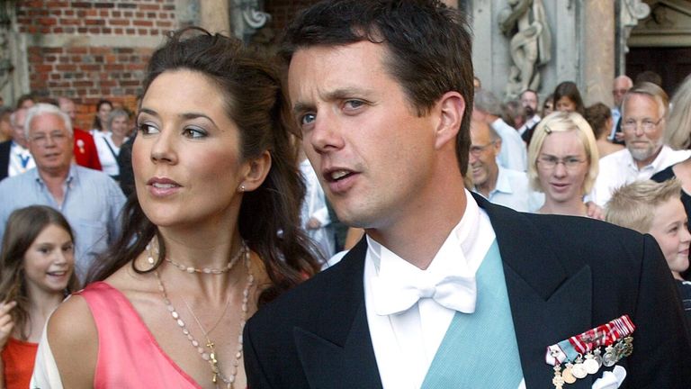 Denmark&#39;s Crown Prince Frederik with his future wife, Mary Donaldson, in Copenhagen
