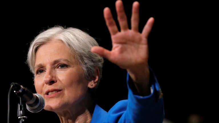 Green Party presidential candidate Jill Stein speaks at a campaign rally in Chicago, Illinois, U.S. September 8, 2016. REUTERS/Jim Young
