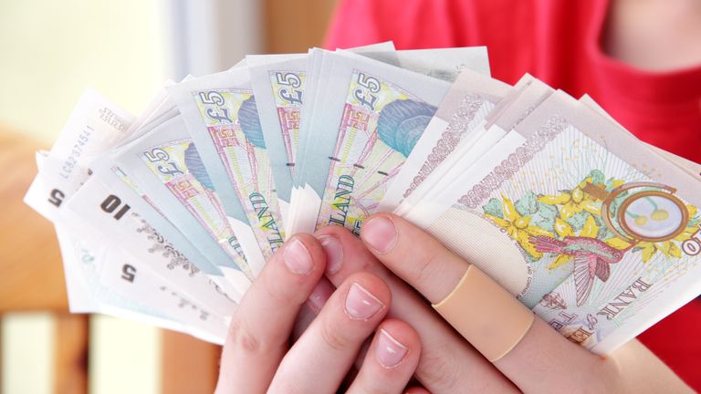 Bank announces mortgage rates will increase tomorrow; warning for inflation later this year | Money - Vimarsana News