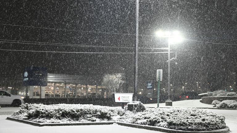 Snowfall In New Jersey
Pic:AP