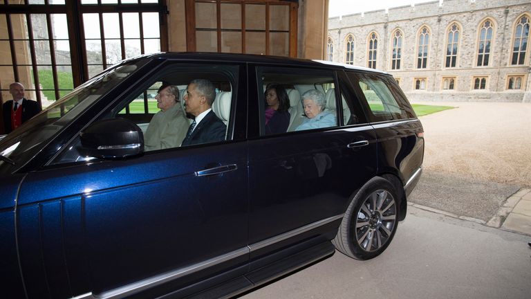 The arrival of the President of the United States and First Lady with HRH the Queen driven by the Prince Philip, Duke of Edinburgh, at the Sovereign&#39;s Entrance in the Quadrangle of Windsor Castle, Britain April 22, 2016. REUTERS/Geoff Pugh/Pool