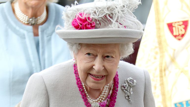 Queen Elizabeth II, accompanied by the Duchess of Cornwall, arrives for a service at Westminster Abbey in London to mark 750 years since Edward the Confessor's original church was rebuilt under the reign of King Henry III. PA Photo. Picture date: Tuesday October 15, 2019. See PA story ROYAL Queen. Photo credit should read: Yui Mok/PA Wire 