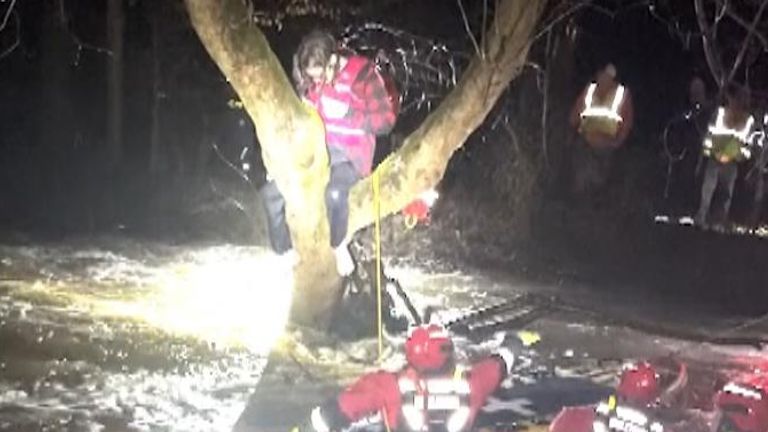 Us Weather Man Trapped In Tree Rescued From Raging River Us News