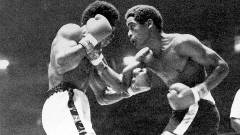 Wilfred Benitez wins to become world champion in 1976. Pic: AP