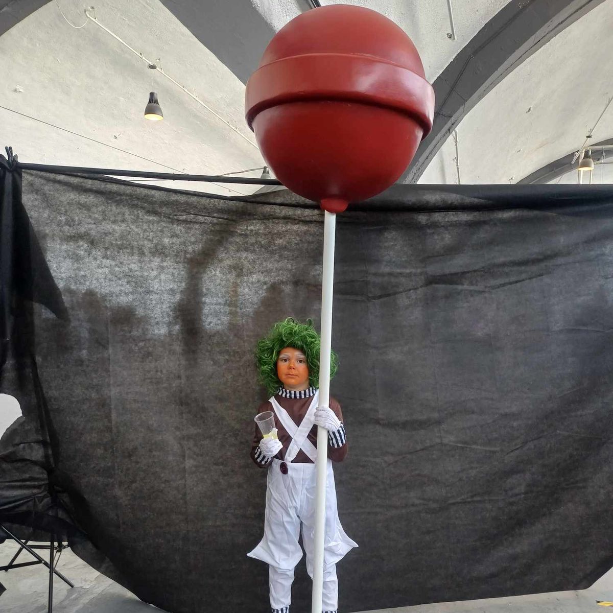 Actor hired as Willy Wonka for cancelled event called it a place 'where