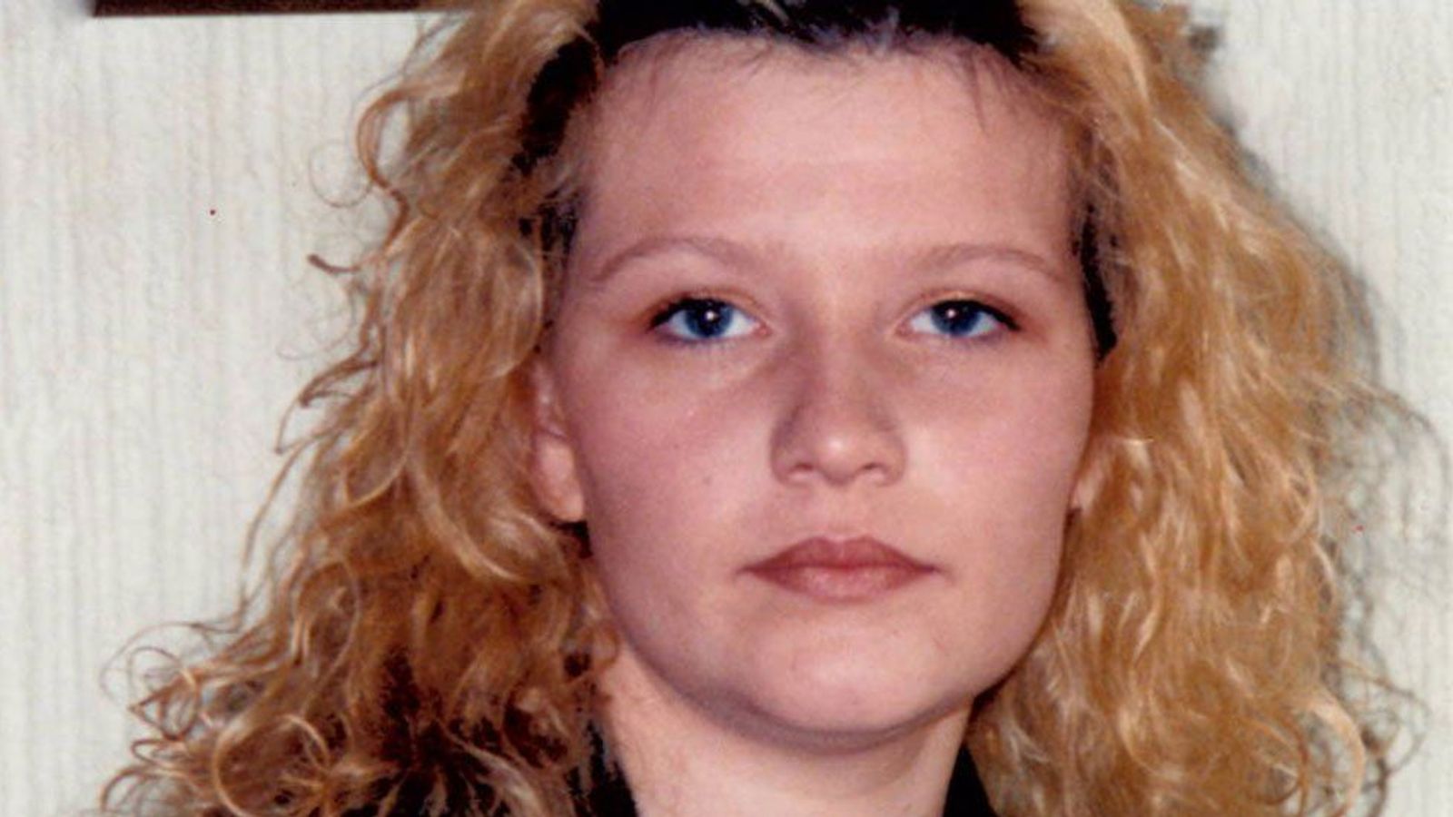Иен Пакър признат за виновен в удушаването на секс работничката Ема Колдуел, преди да захвърли голото й тяло в канавка