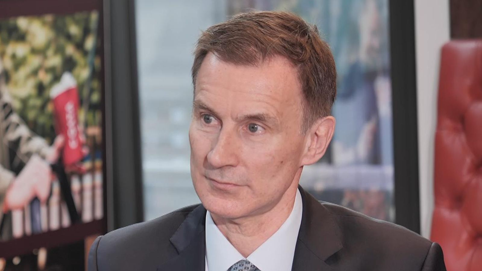 Chancellor Jeremy Hunt says 'we'll only cut taxes in a responsible way ...