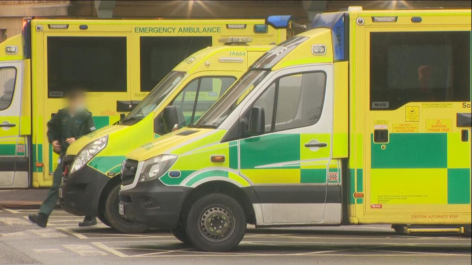 A&E waits: Hundreds of patients a week in England may have died unnecessarily