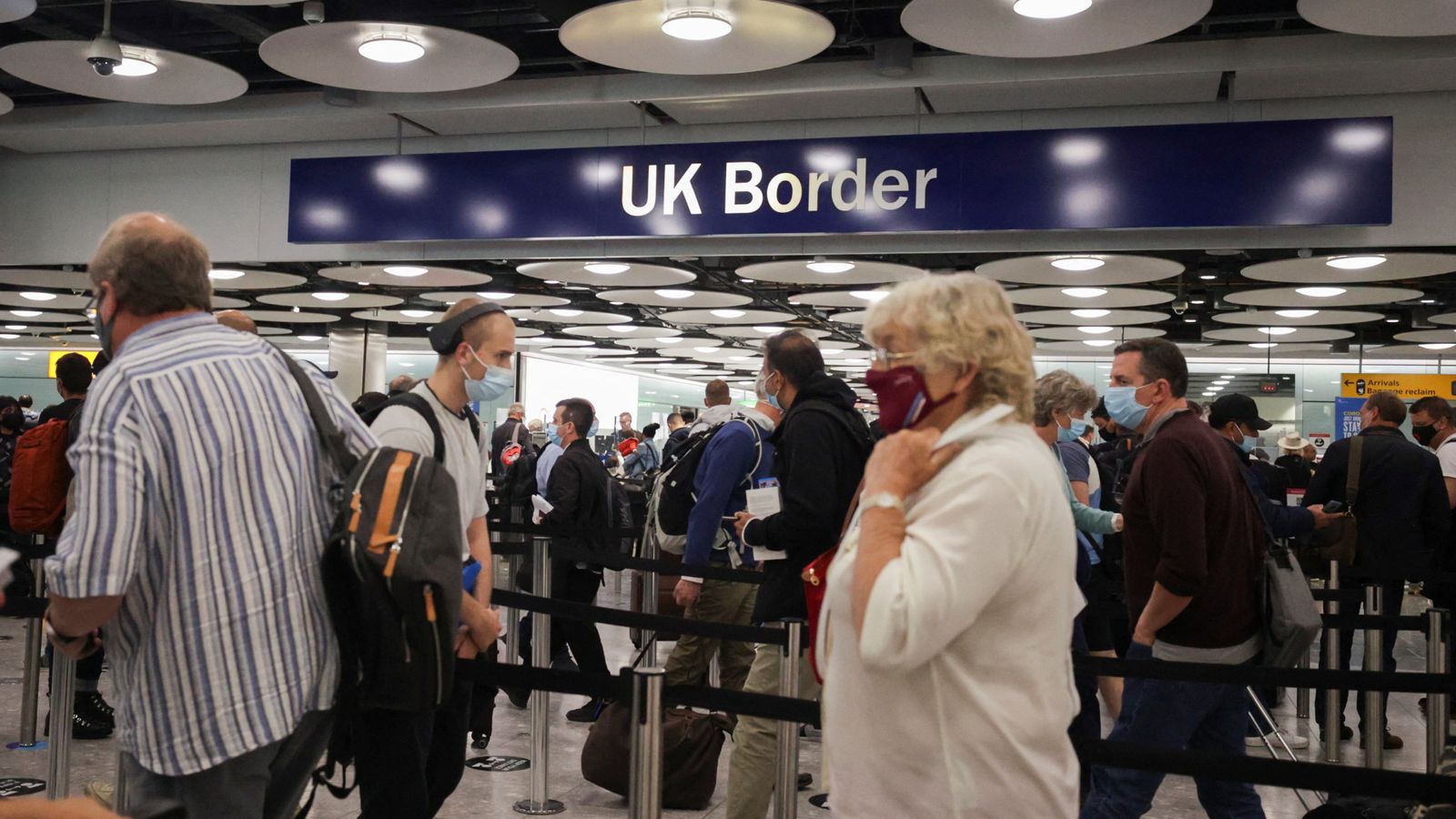 Britain's border protection 'neither effective nor efficient', report by sacked inspector David Neal says