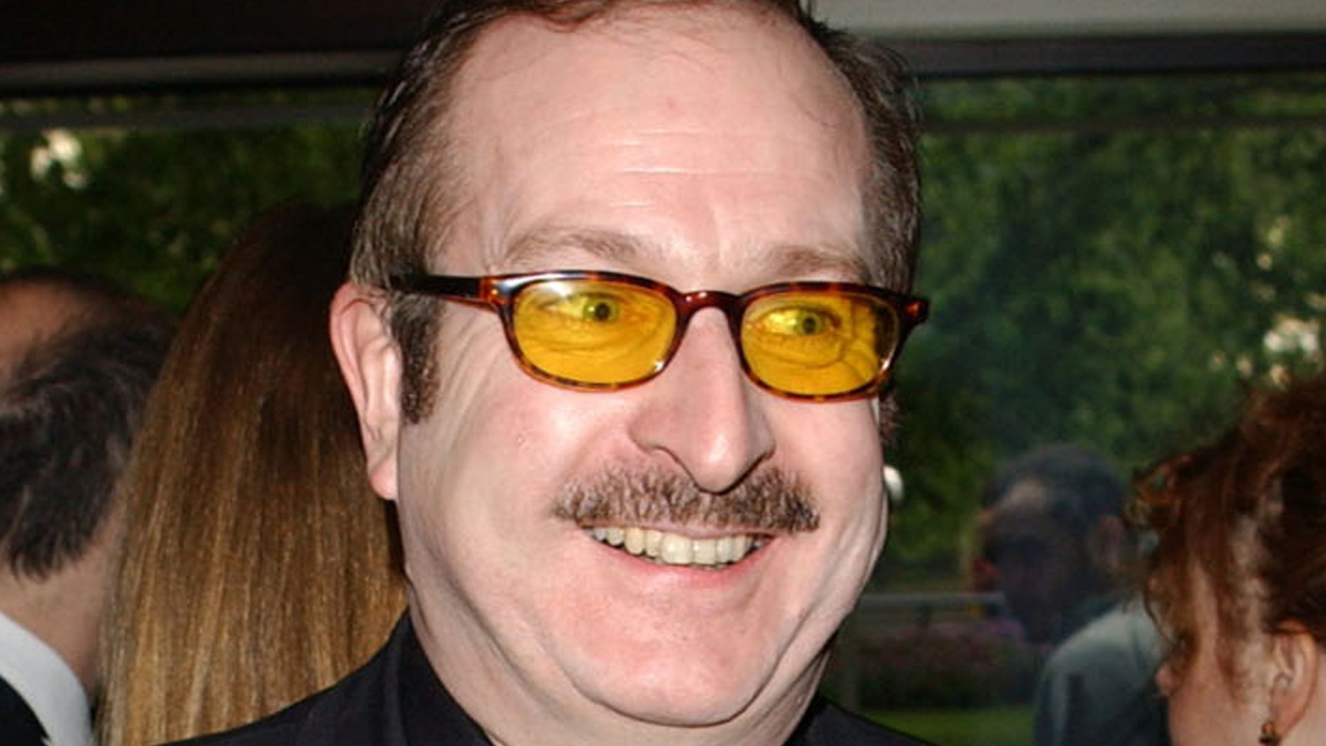 Radio 2 DJ Steve Wright died from ruptured stomach ulcer