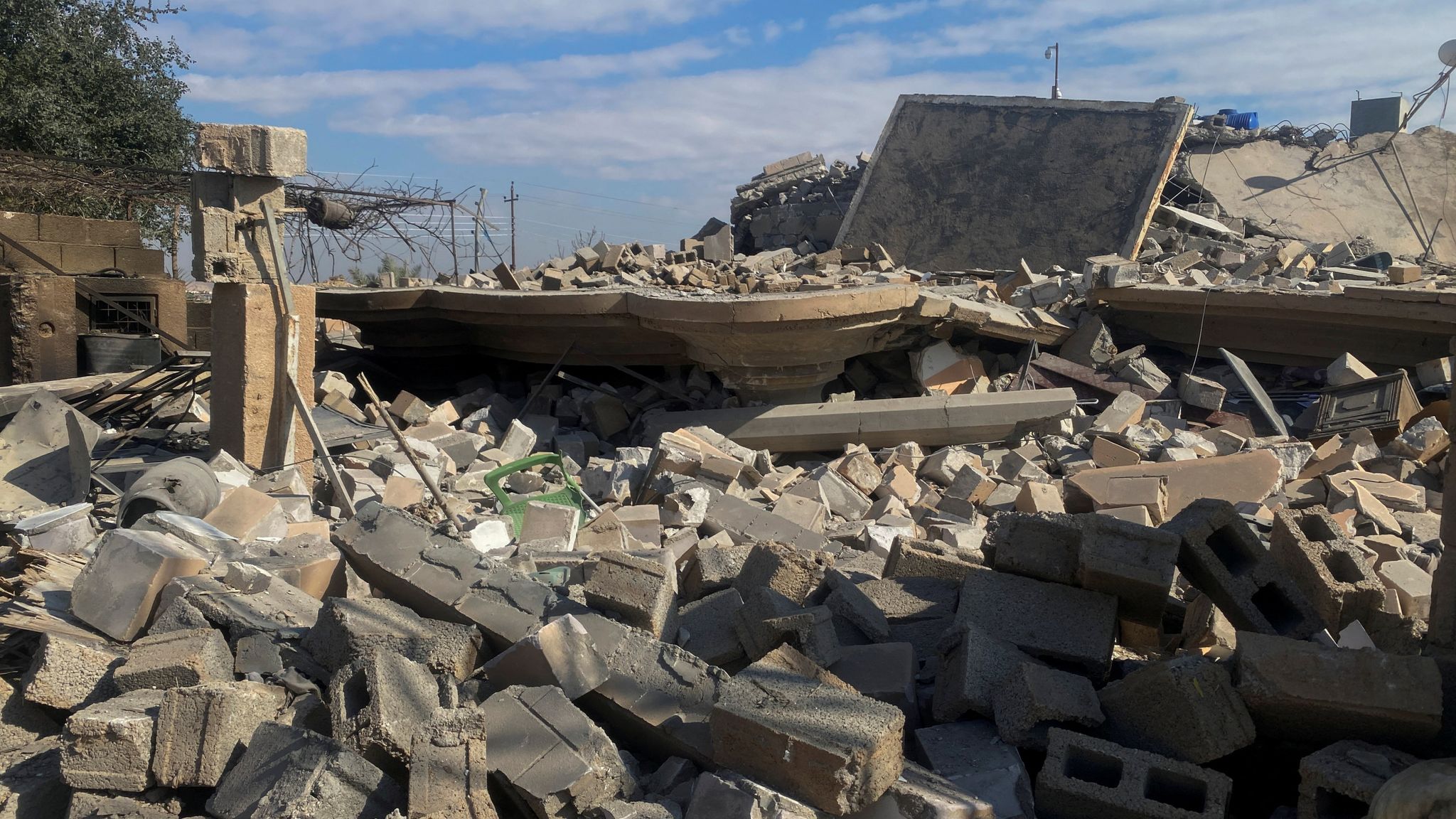 US airstrikes hit 85 targets in Iraq and Syria - killing nearly 40 ...