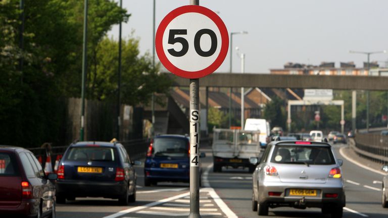 Drivers fined after fake 50mph speed limit sign placed in 40mph zone in ...