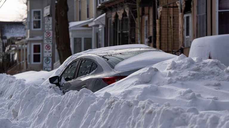 Storm Nor'easter: US and Canadian cities deal with aftermath of