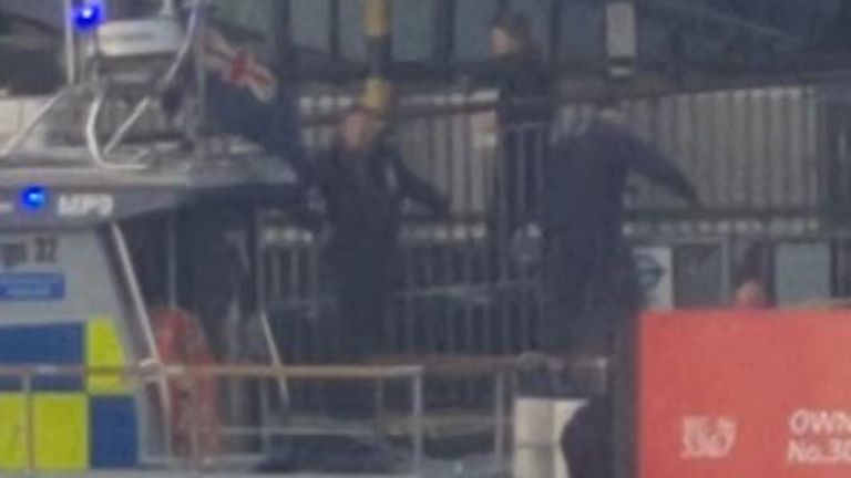 Clapham chemical attack: 'Panic on police faces' as 'body of suspect' found in River Thames - Vimarsana News