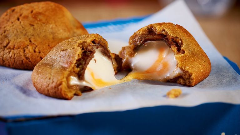 Conservative peer outraged by Domino&amp;#39;s&amp;#39; new Creme Egg cookies | Offbeat ...