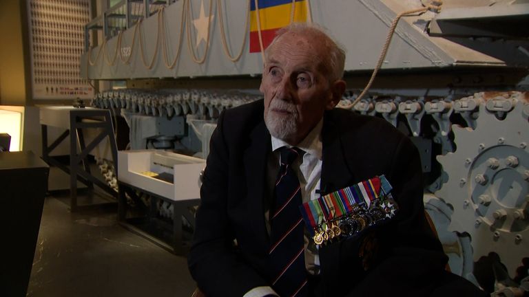 D-Day veteran 'depressed' about current war