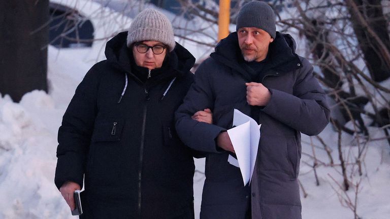Lyudmila Navalnaya, the mother of late Russian opposition leader Alexei Navalny, and lawyer Vasily Dubkov arrive at the regional department of Russia&#39;s Investigative Committee in the town of Salekhard in the Yamal-Nenets Region, Russia February 17, 2024. REUTERS/Maxim Shemetov