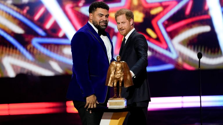 Prince Harry presented the Walter Payton Man of the Year Award to Pittsburgh Steelers&#39; Cameron Heyward. Pic: AP