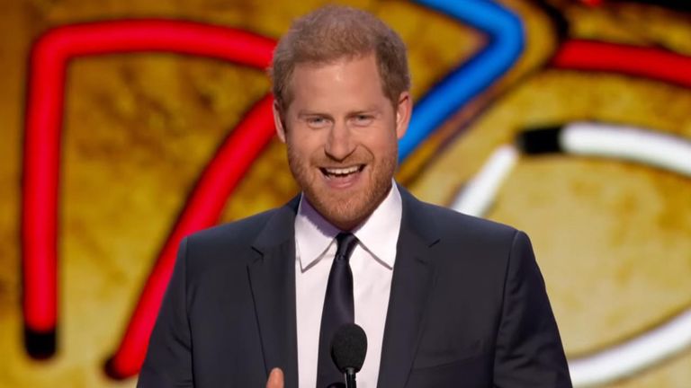 Prince Harry has made a surprise appearance at the NFL Honours in Las Vegas - days after visiting the King following the monarch&#39;s cancer diagnosis.