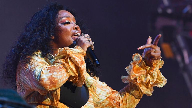 SZA performs during the 2022 Outside Lands Music and Arts Festival at Golden Gate Park on August 05, 2022 in San Francisco, California. Photo: Casey Flanigan/imageSPACE/MediaPunch /IPX