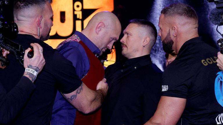 Boxing - Tyson Fury v Oleksandr Usyk - Press Conference - HERE at Outernet, London, Britain - November 16, 2023 Oleksandr Usyk and Tyson Fury face off during the press conference Action Images via Reuters/Andrew Couldridge TPX IMAGES OF THE DAY
