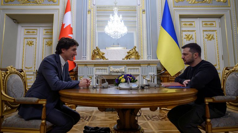 Ukraine&#39;s President Volodymyr Zelenskiy and Canada&#39;s Prime Minister Justin Trudeau attend a meeting on the second anniversary of Russia&#39;s invasion of Ukraine, in Kyiv, Ukraine, February 24, 2024. Ukrainian Presidential Press Service/Handout via REUTERS ATTENTION EDITORS - THIS IMAGE HAS BEEN SUPPLIED BY A THIRD PARTY.
