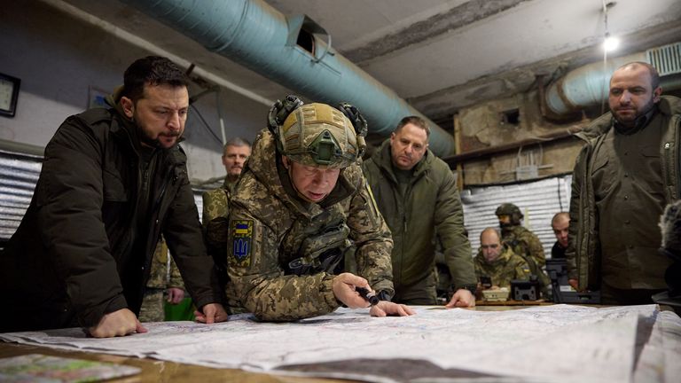 Ukraine&#39;s President Volodymyr Zelenskiy and Defence Minister Rustem Umerov listen to Commander of the Ground Forces colonel general Oleksandr Syrskyi as they visit a position of Ukrainian servicemen in the town of Kupiansk, amid Russia&#39;s attack on Ukraine, in Kharkiv region, Ukraine November 30, 2023. Ukrainian Presidential Press Service/Handout via REUTERS THIS IMAGE HAS BEEN SUPPLIED BY A THIRD PARTY